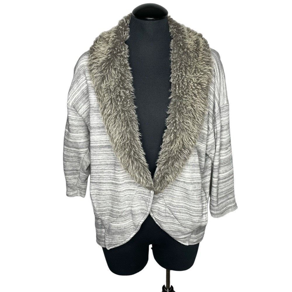 Armani Exchange Faux Fur Collared Cardigan Sweater - Women’s S/P‎